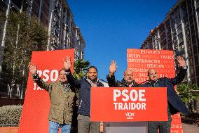 VOX Act In Catalonia Against Pedro Sanchez And The PSOE.