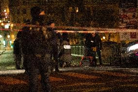 One Dead, Two Injured After Man Attacks Tourists Near Eiffel Tower - Paris