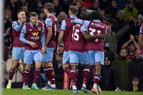 Burnley FC v Sheffield United - Premier League