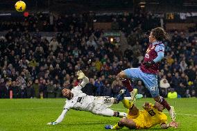 Burnley FC v Sheffield United - Premier League