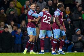 Burnley FC v Sheffield United - Premier League