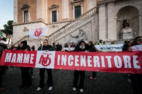 Protest In Piazza Del Campidoglio Against The Waste-to-energy Plant