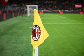 AC Milan v Frosinone Calcio - Serie A TIM