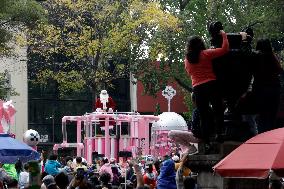 Bolo Fest Christmas Parade In Mexico City