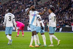 West Ham United v Crystal Palace - Premier League