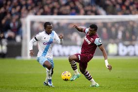 West Ham United v Crystal Palace - Premier League