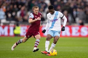 West Ham United v Crystal Palace - Premier League