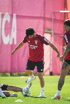 SLBenfica training