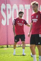 SLBenfica training