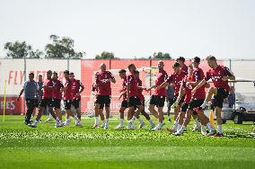 SLBenfica training