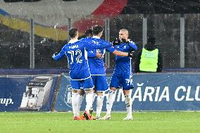 Universitatea Cluj v FCU 1948 Craiova - Romanian Superliga