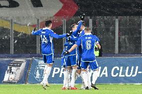 Universitatea Cluj v FCU 1948 Craiova - Romanian Superliga