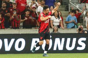 Athletico PR v Santos - Brazilian League Serie A 2023 Round 37
