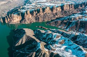 Snow-covered Phoenix Lake in Karamay