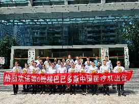 Xinhua Headlines: Health entrusted, Chinese doctors harvest friendship worldwide
