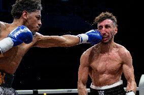 Y12 Boxing - Sofiane Oumiha vs Jose Angel Napoles - Marseille