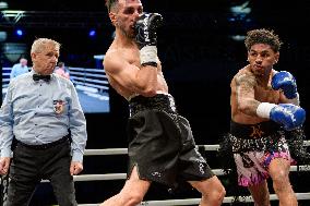 Y12 Boxing - Sofiane Oumiha vs Jose Angel Napoles - Marseille