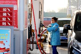 A Gas Station in Zaozhuang