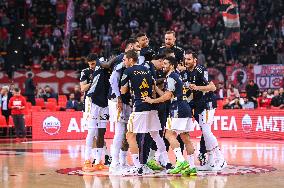 Olympiacos Piraeus v Real Madrid - Turkish Airlines EuroLeague