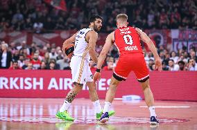 Olympiacos Piraeus v Real Madrid - Turkish Airlines EuroLeague