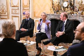 Elisabeth Borne Meets The Deputies Of The Group Horizons - Paris
