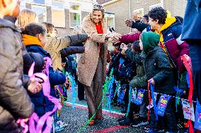 Queen Maxima Visits De Bavokring Primary School - Rotterdam