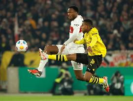 (SP)GERMANY-STUTTGART-FOOTBALL-GERMAN CUP-STUTTGART VS DORTMUND