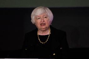 Janet Yellen Visits Mexico