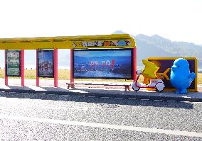 Bus Stop Travel IP in Yichang