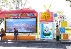 Bus Stop Travel IP in Yichang