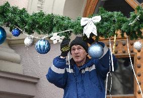 Christmas decorations in Kyiv streets