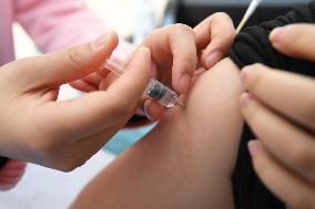 Influenza Vaccination in Guiyang