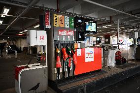 TotalEnergies Service Station Closed - Paris