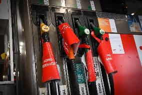 TotalEnergies Service Station Closed - Paris