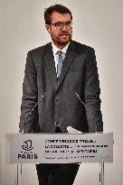 Press Conference On A Food Waste Collection And Recycling Plan - Paris