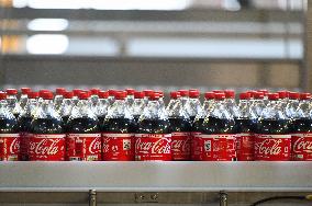 Veran Visits Coca-Cola Bottle Production - Essonne