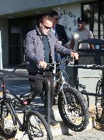 Arnold Schwarzenegger Biking - LA