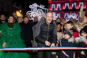 Marine Le Pen At Christmas Market - Henin Beaumont