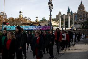 Artists perform in favor of Palestine and against Israel's attack on Gaza - Barcelona