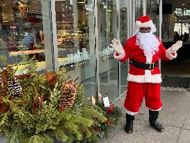 Christmas Atmosphere In Toronto, Canada