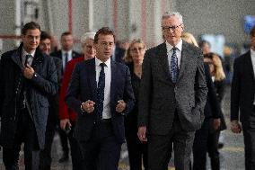 Macron's visit to mark the two years of the France 2030 investment plan - Toulouse