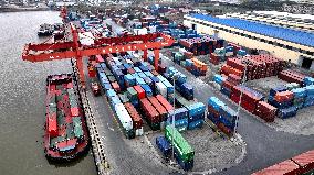 Fengshan Port in Hai 'an