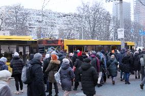 Transport problems at Lybidska metro station in Kyiv