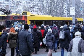 Transport problems at Lybidska metro station in Kyiv