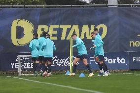 FC Porto training