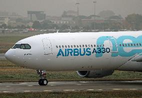 test flight of a Airbus A330-941 in Toulouse