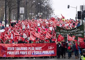 Quebec Teachers On Strike - Montreal