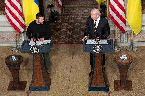 President Joe Biden and President Volodymyr Zelenskyy of Ukraine participate in a news conference