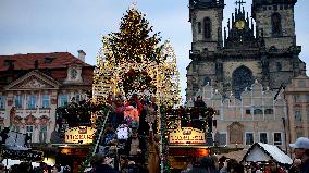 CZECH REPUBLIC-PRAGUE-CHRISTMAS MARKET