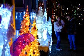 Holiday Lights Display in Philadelphia, PA